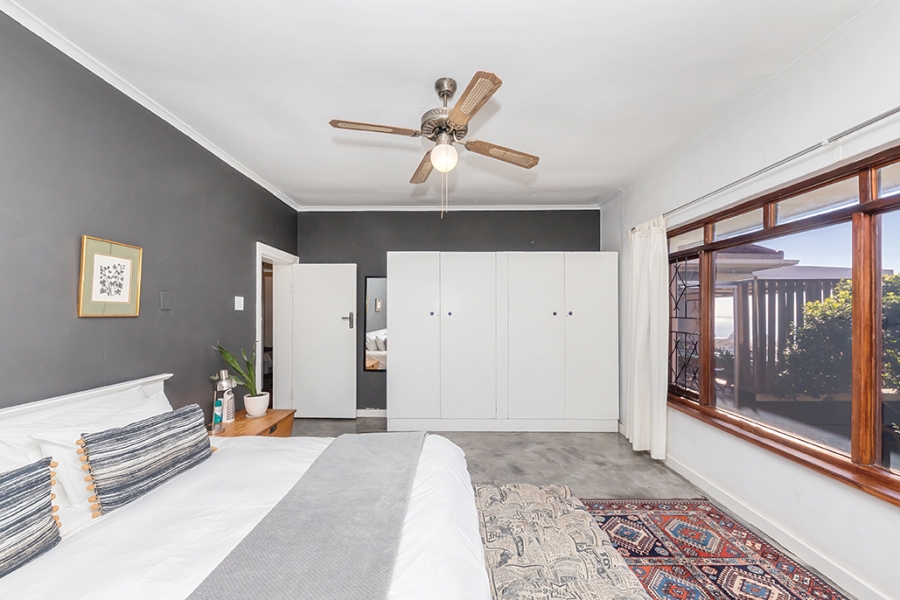 To Let 3 Bedroom Property for Rent in Green Point Western Cape